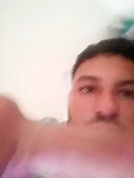 Snapshot of Frank0021 chatting on 10, 1, 2026 Frank0021 online show from 10, 1, 2026