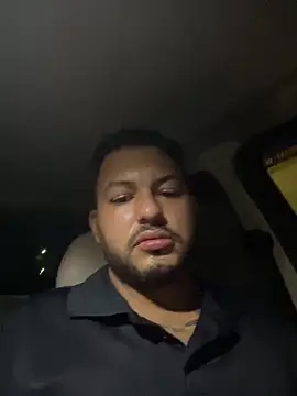 Snapshot of Frank0021 chatting on 21, 2, 2026 Frank0021 online show from 21, 2, 2026