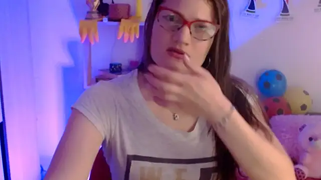 Camila-ventura online show from 8, 7, 2026