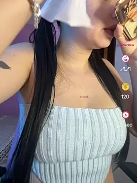 lucy grey25 online show from 19, 7, 2026