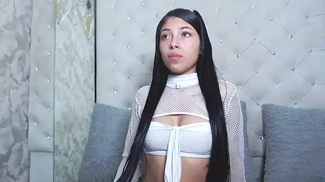 NataliePetite3x online show from 13, 11, 2025