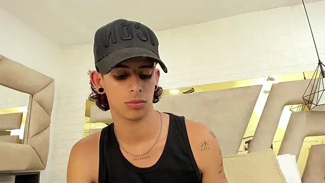 Ibratxandy online show from 8, 9, 2025