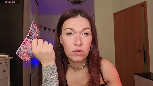 ReginaFoXXXy online show from 8, 5, 2026