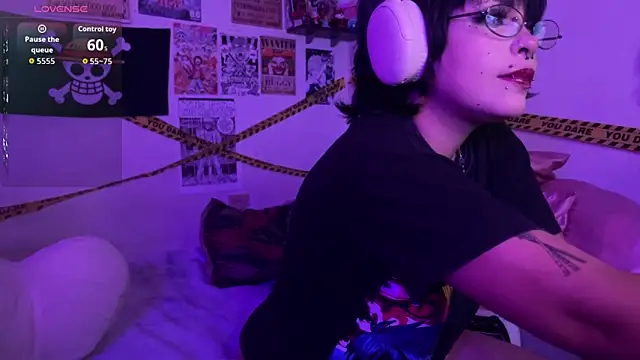 PixelKitty  online show from 15, 5, 2026
