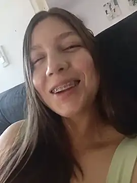 Arianna Moss online show from 28, 7, 2026