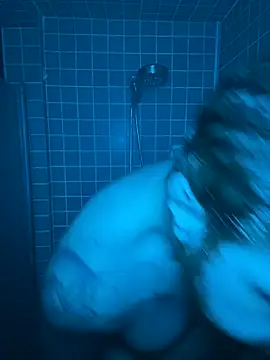 Snapshot of CloudyKingG chatting on 4, 3, 2026 CloudyKingG online show from 4, 3, 2026