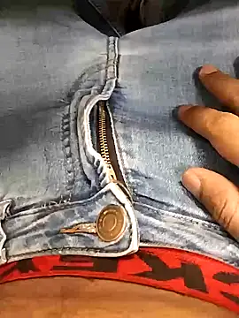 Snapshot of Ajayy01 chatting on 3, 11, 2025 Ajayy01 online show from 3, 11, 2025