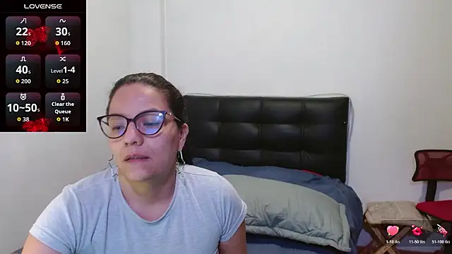 Megan Milf   online show from 3, 3, 2026