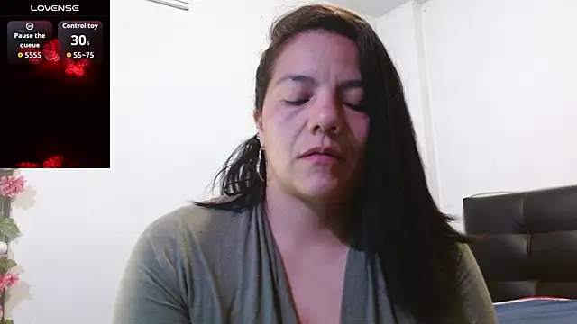 Megan Milf   online show from 4, 3, 2026