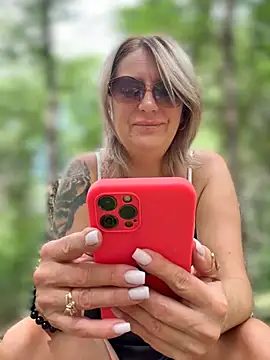 Milena-MilfaXXX online show from 2, 7, 2026