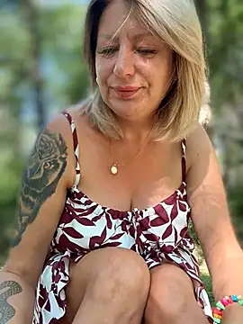 Milena-MilfaXXX online show from 6, 7, 2026