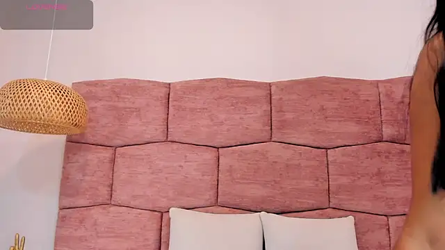 dani velvet online show from 1, 10, 2025