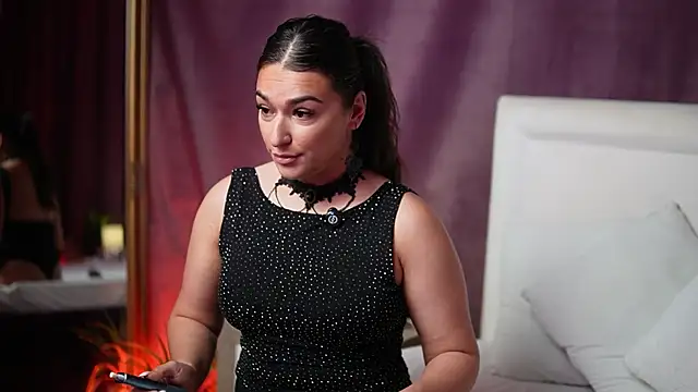 EmmaDallas online show from 30, 6, 2026