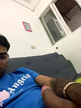 MarAndrws online show from 10, 11, 2025