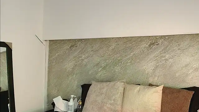 Dixie grey1 online show from 22, 11, 2025