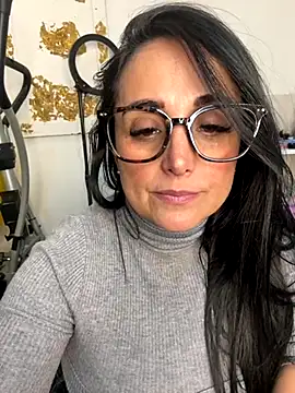 hotadhara01 online show from 7, 11, 2025