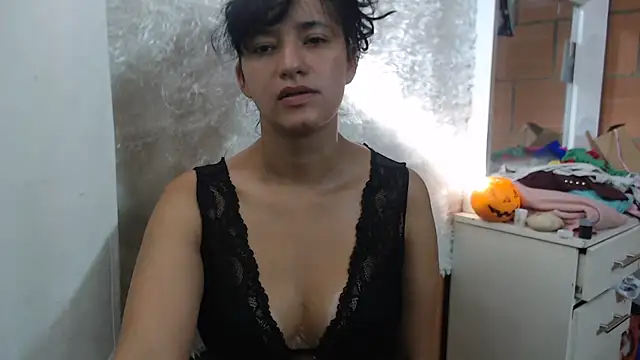 annie clark2 online show from 8, 2, 2026