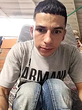 Snapshot of Tussi-amor chatting on 9, 9, 2025 Tussi-amor online show from 9, 9, 2025