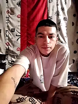 Snapshot of Tussi-amor chatting on 16, 9, 2025 Tussi-amor online show from 16, 9, 2025