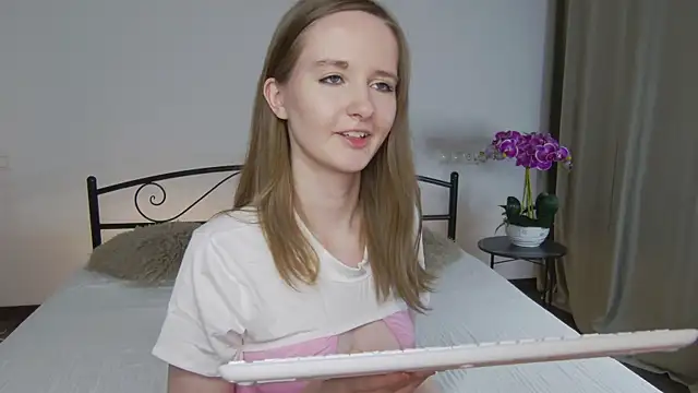AlexsisFaee online show from 8, 7, 2026