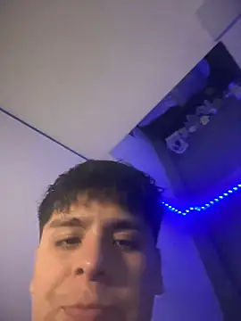 Kailertwink online show from 3, 5, 2026