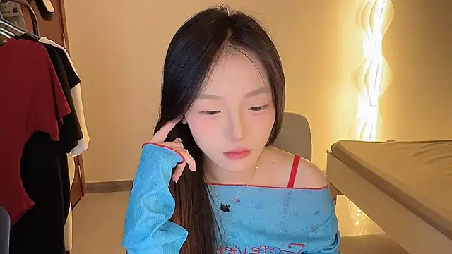 Snapshot of Robin-o3 chatting on 20, 9, 2025 Robin-o3 online show from 20, 9, 2025