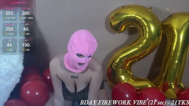 zoeypink online show from 27, 10, 2025