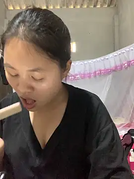 NhuFox online show from 9, 10, 2025