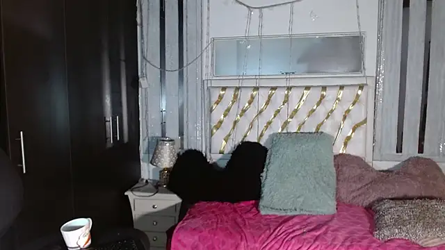 Snapshot of julieta_sweet_ chatting on 16, 9, 2025 julieta sweet online show from 16, 9, 2025