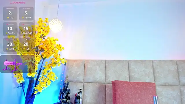 Snapshot of KarolBlanco chatting on 1, 10, 2025 KarolBlanco online show from 1, 10, 2025