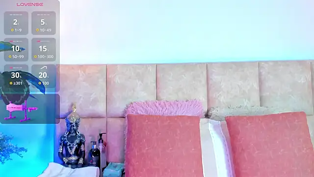 Snapshot of KarolBlanco chatting on 15, 10, 2025 KarolBlanco online show from 15, 10, 2025