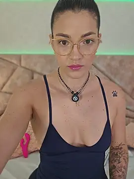 ClaradelMar online show from 11, 5, 2026