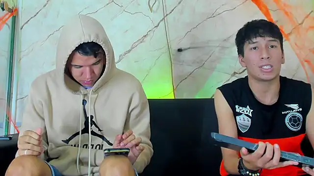 Snapshot of jeremytonner chatting on 21, 10, 2025 jeremytonner online show from 21, 10, 2025