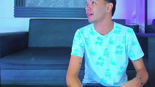 Snapshot of jeremytonner chatting on 3, 11, 2025 jeremytonner online show from 3, 11, 2025