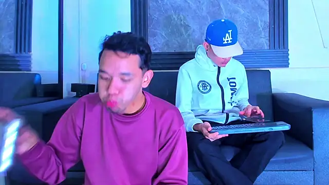 Snapshot of jeremytonner chatting on 13, 11, 2025 jeremytonner online show from 13, 11, 2025