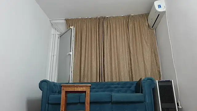 BLOND GOD online show from 5, 7, 2026