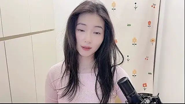 Rosalind xixi online show from 22, 9, 2025