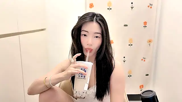 Rosalind xixi online show from 12, 11, 2025