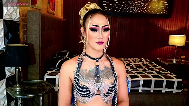 HorseCockDivine online show from 14, 7, 2026
