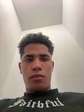 Snapshot of fuego01 chatting on 17, 10, 2025 fuego01 online show from 17, 10, 2025