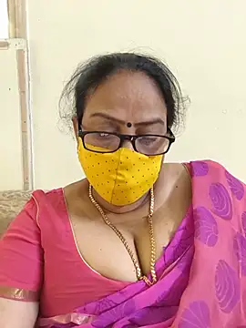 Snapshot of heera-rani chatting on 6, 7, 2026 heera-rani online show from 6, 7, 2026