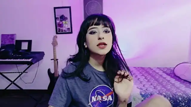 atenea dragon   online show from 15, 3, 2026