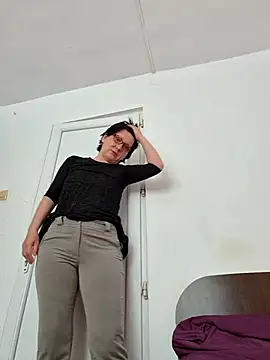 Vera Elle online show from 12, 5, 2026
