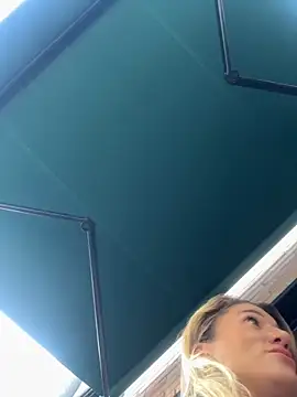 CamyBlossom online show from 11, 10, 2025