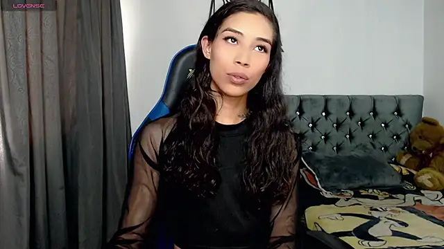 Sweet-Cris online show from 16, 12, 2025