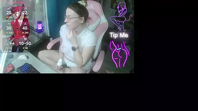 Snapshot of rubystrip chatting on 5, 11, 2025 rubystrip online show from 5, 11, 2025