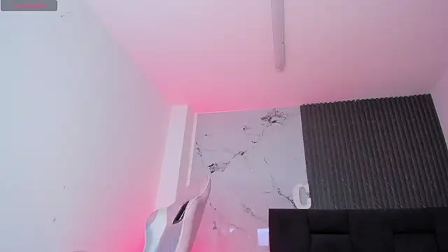 chloesagee online show from 10, 7, 2026