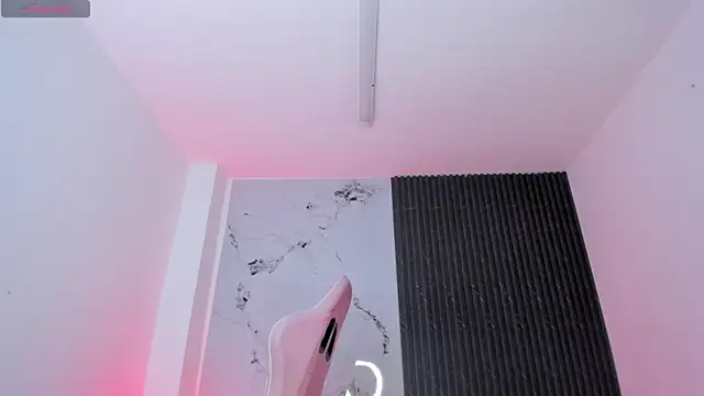 chloesagee online show from 28, 7, 2026