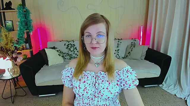 YourUniverser online show from 2, 12, 2025