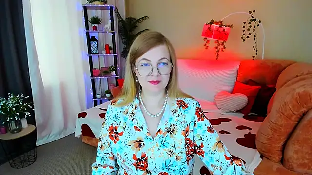 YourUniverser online show from 14, 6, 2026
